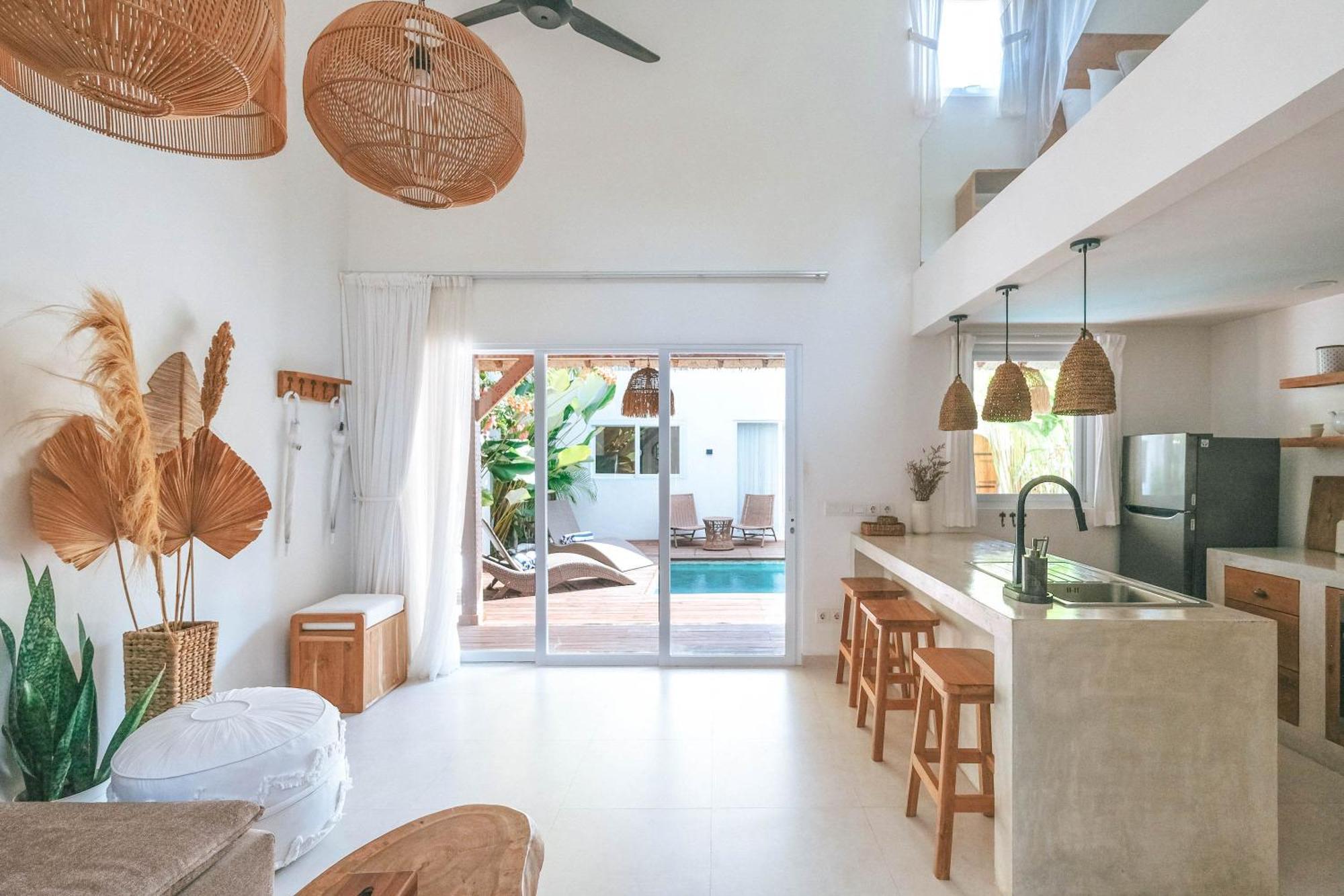 Sun & Moon Villa Canggu Екстериор снимка