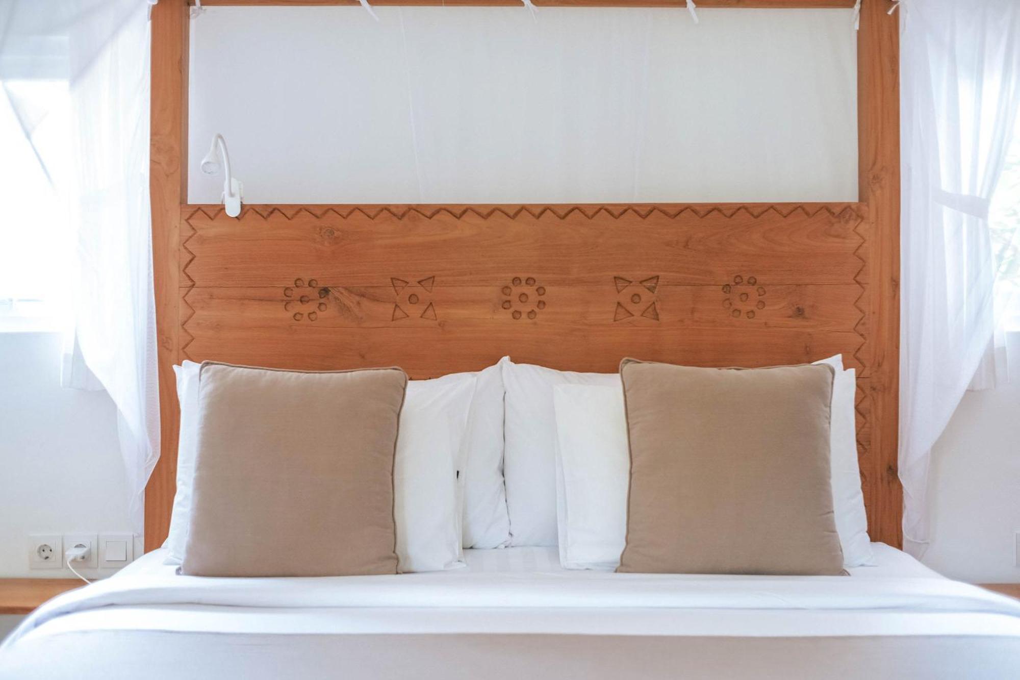Sun & Moon Villa Canggu Екстериор снимка
