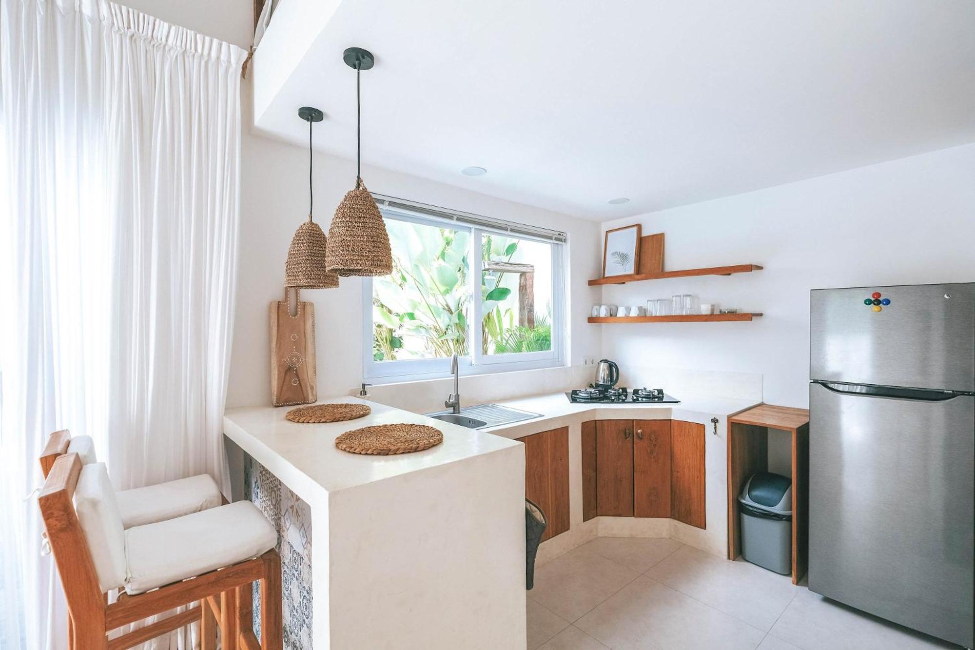 Sun & Moon Villa Canggu Екстериор снимка